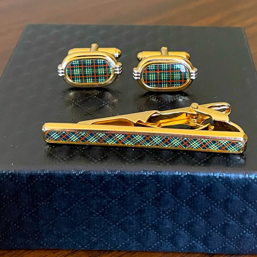 Vintage Burberry Cuff Link and Tie Clip Set